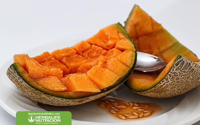 Melón y uva para adelgazar