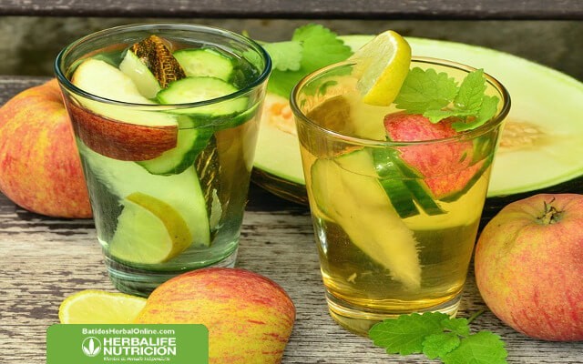 ¿Cómo preparar agua de pepino para bajar de peso?