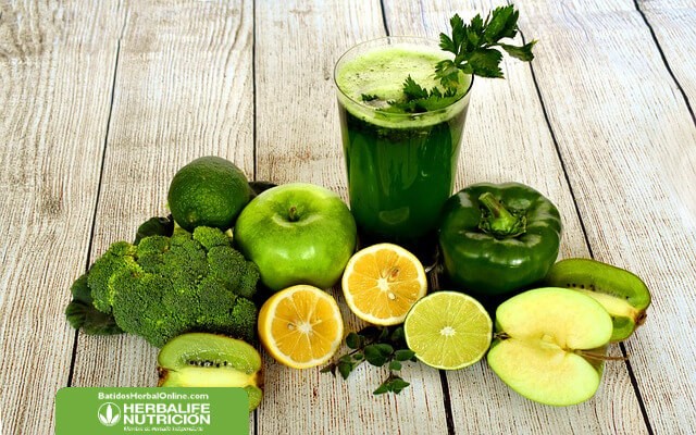 2 batidos naturales para ayudar a bajar de peso