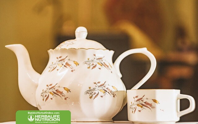 Beneficios y propiedades del té blanco para adelgazar